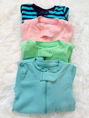 Organic Cotton Baby Sleepers 0-3M Bundle 4pc Footed Pajamas Primary Neutral